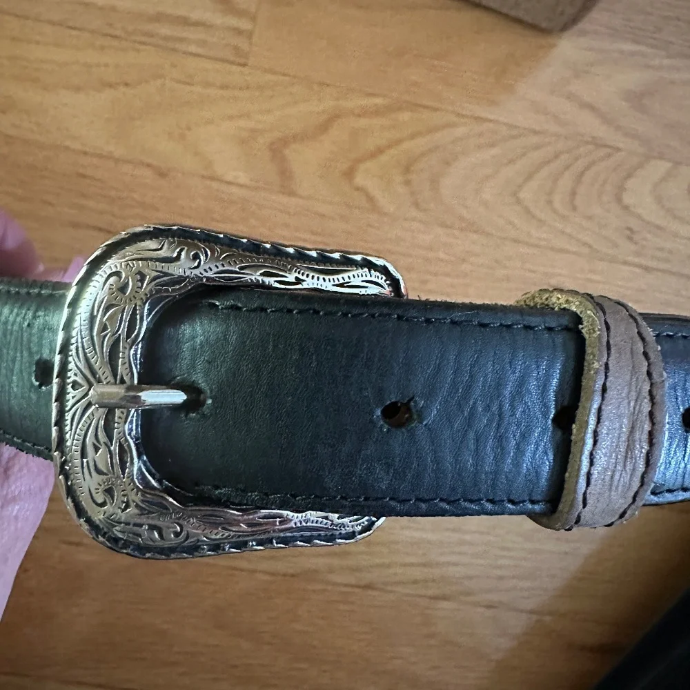 NWOT Western Cowboy Boys Leather Belt Black Brown Size 22